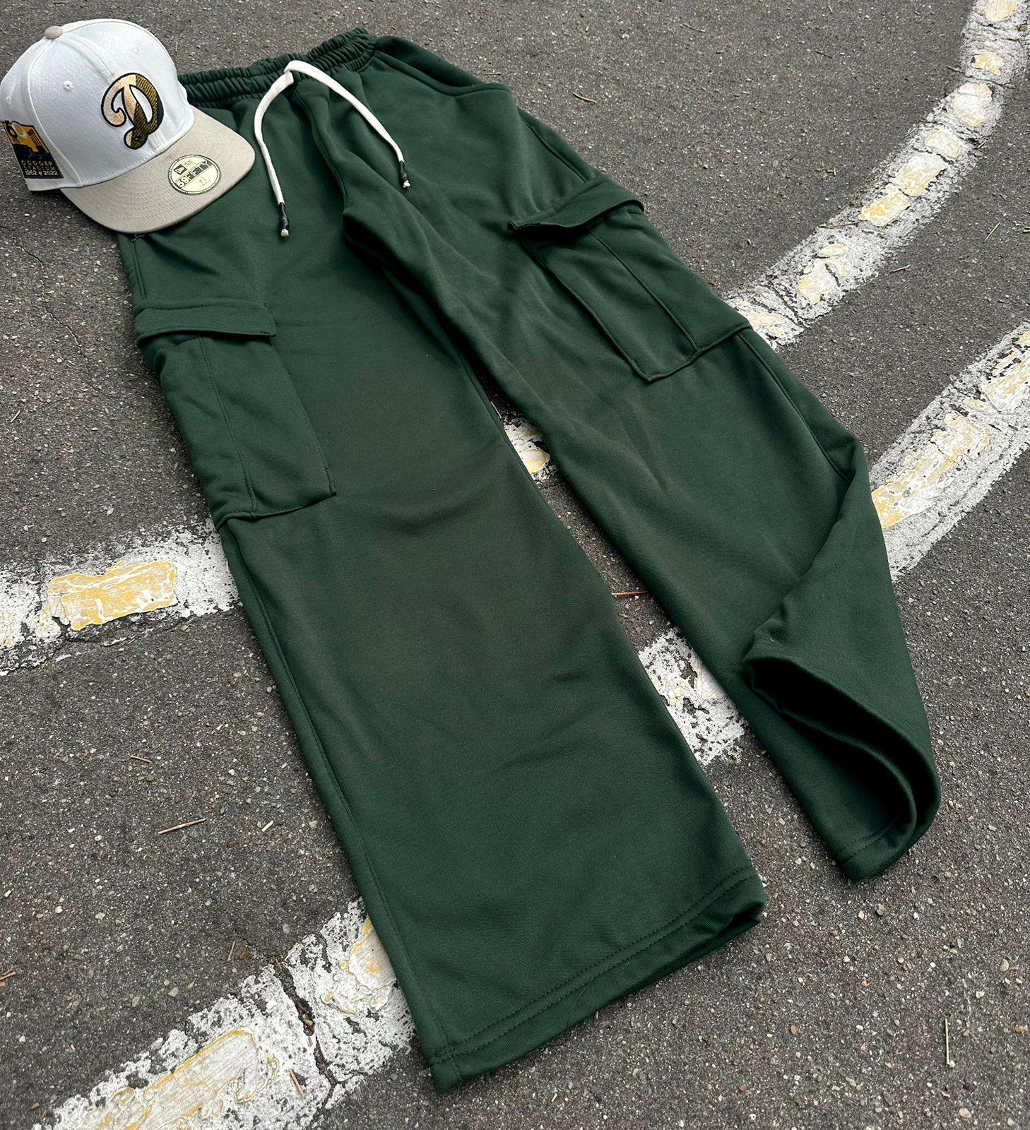 Pantalon Sudadera Cargo Hombre - EL MUNDO EN TU CASA